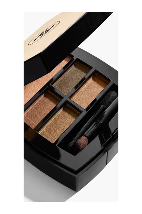 Chanel Göz Farı, Far Paleti Çeşitleri ve Fiyatları ≡ SEPHORA